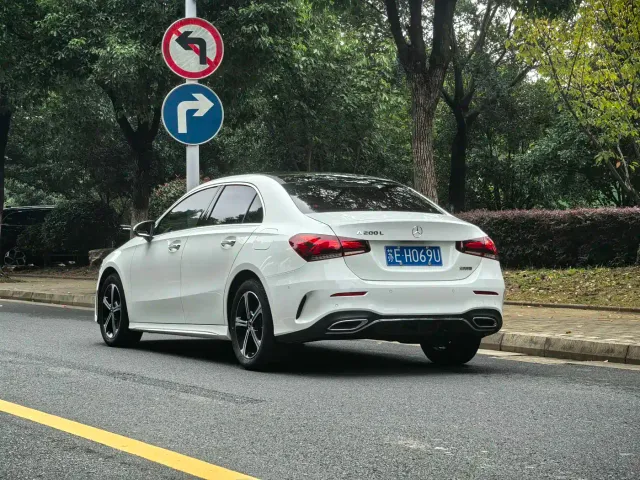 Mercedes-Benz A-Class — Фото автомобиля 12