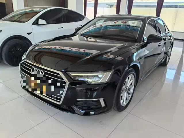 Фотография автомобиля — Audi A6L
