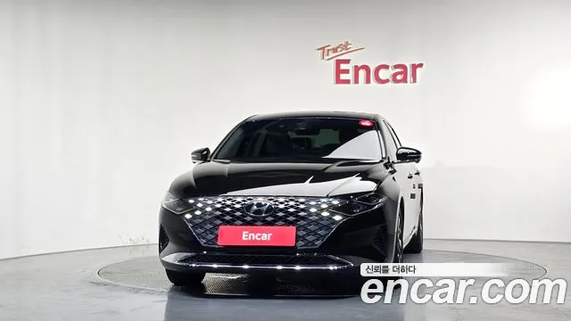 Фотография автомобиля — Hyundai Grandeur
