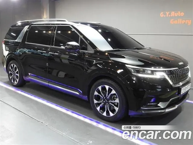 Фотография автомобиля — Kia Canival
