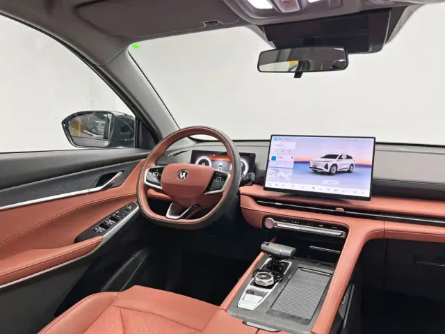 Changan CS75 Plus — Фото автомобиля 23
