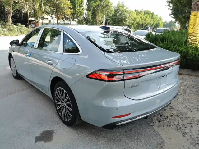 Geely Galaxy A7 — Фото автомобиля 4