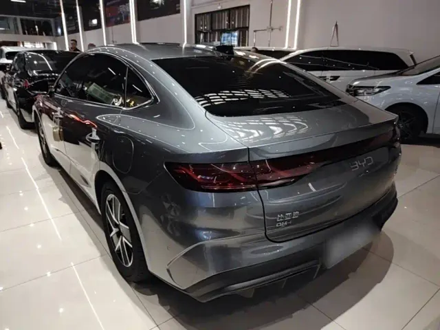 BYD Qin L — Фото автомобиля 4