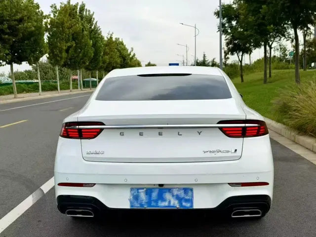 Geely Xingrui — Фото автомобиля 8