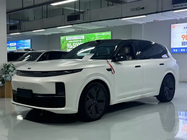 Фотография автомобиля — Li Auto L7