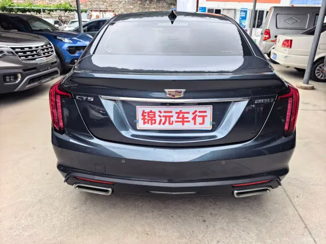 Cadillac CT5 — Фото автомобиля 8