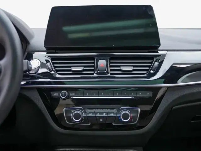 BMW 1 Series — Фото автомобиля 10