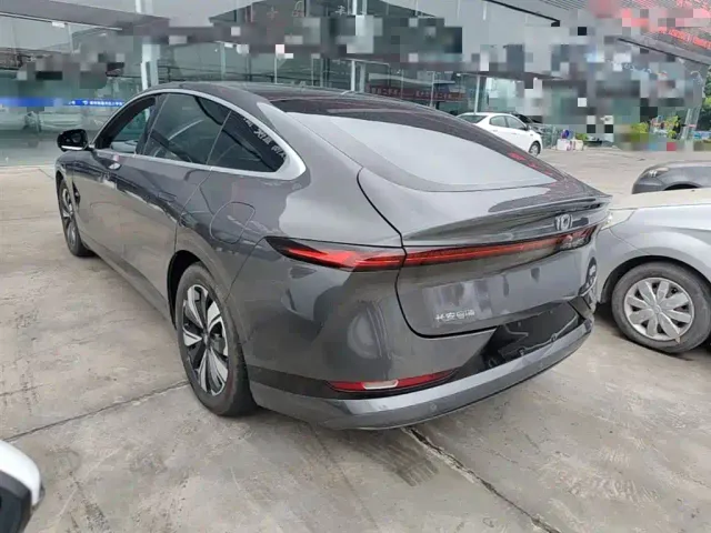 Changan Qiyuan A07 — Фото автомобиля 4