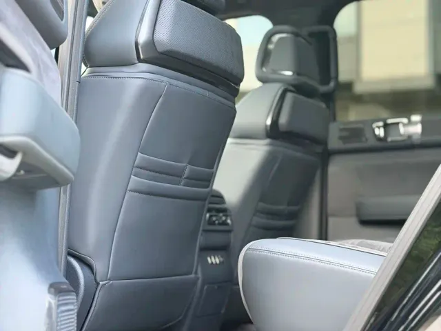 BYD FangChengBao Leopard 5 — Фото автомобиля 10