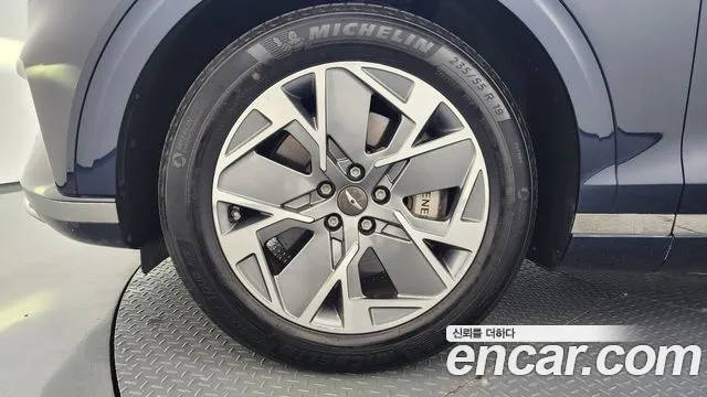 Genesis GV70 Electrified GV70 — Фото автомобиля 5