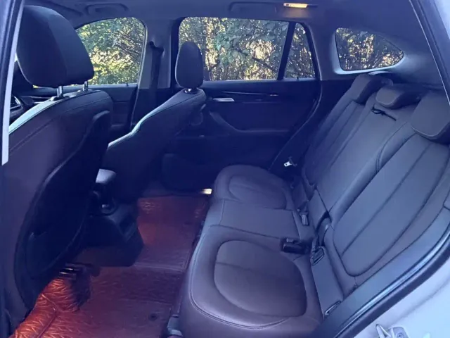 BMW X1 — Фото автомобиля 10