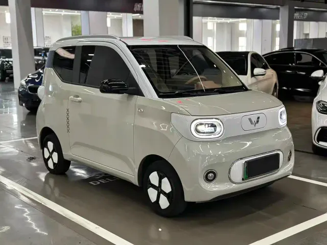 Wuling Hongguang Mini EV — Фото автомобиля 3