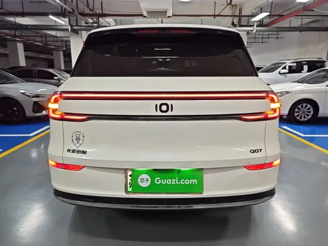 Changan Qiyuan Q07 — Фото автомобиля 5