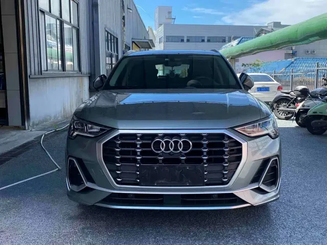 Audi Q3 — Фото автомобиля 4