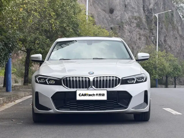 BMW 3 Series — Фото автомобиля 2