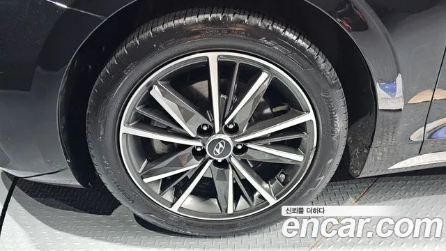 Hyundai Grandeur Новый Grandeur IG — Фото автомобиля 5