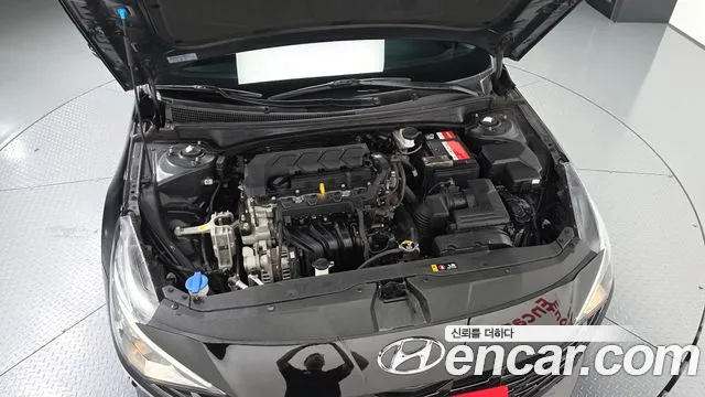 Hyundai AVANTE — Фото автомобиля 5