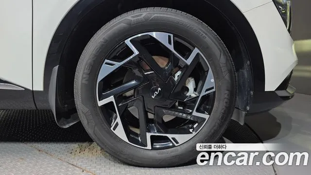 Kia Sportage 5th Gen — Фото автомобиля 6