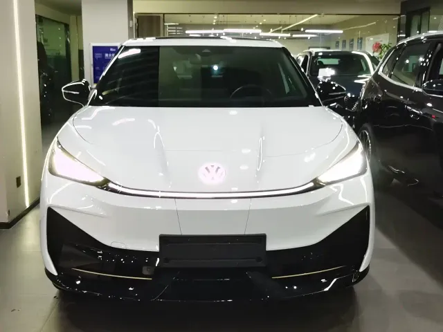 Фотография автомобиля — Volkswagen ID. Unyx 06