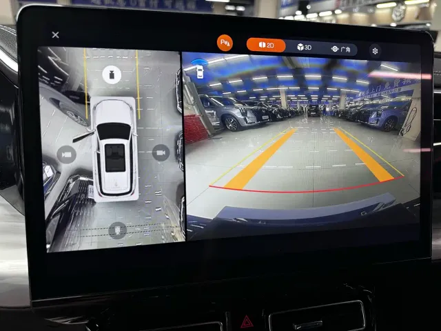 GAC Trumpchi GS8 — Фото автомобиля 15