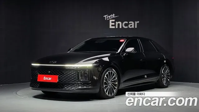 Фотография автомобиля — Hyundai Grandeur GN7