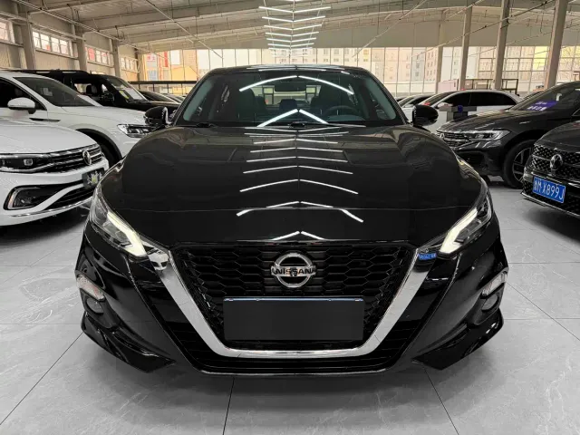 Nissan Teana 2021 2.0L XL Comfort — Фото автомобиля 2
