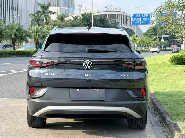 Volkswagen ID.4 Crozz — Фото автомобиля 4