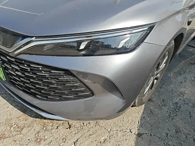 BYD Qin L — Фото автомобиля 23