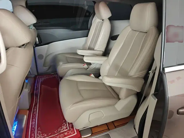 Buick Buick GL8 2023 Model Land Business Class Smart — Фото автомобиля 16