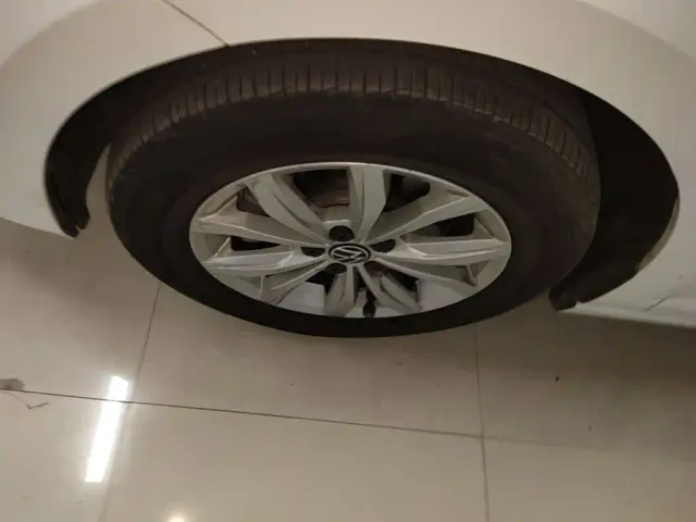 Volkswagen Polo — Фото автомобиля 22