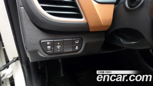 Kia Seltos — Фото автомобиля 28