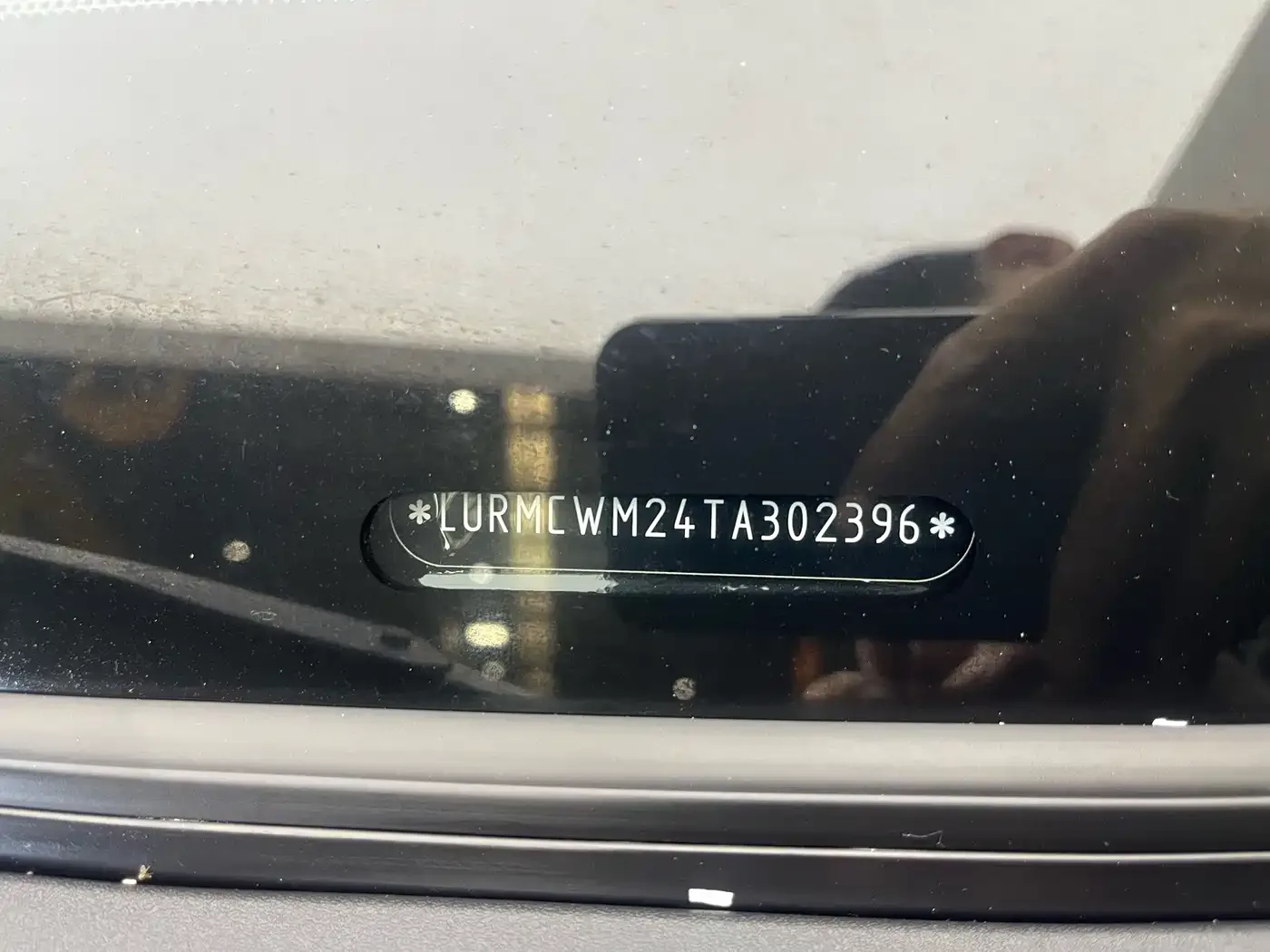 iCAR iCAR V27 2026 200KM AWD Falcon 500 — Фото автомобиля 19