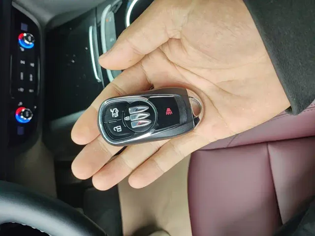 Buick Regal — Фото автомобиля 8