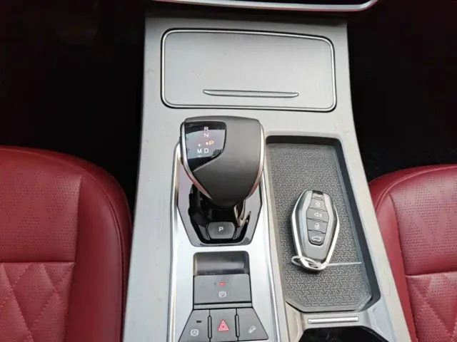 Jetour X70 Plus — Фото автомобиля 13