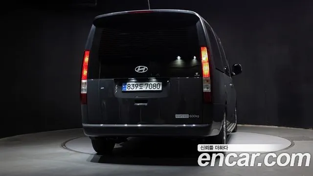 Hyundai Staria — Фото автомобиля 4