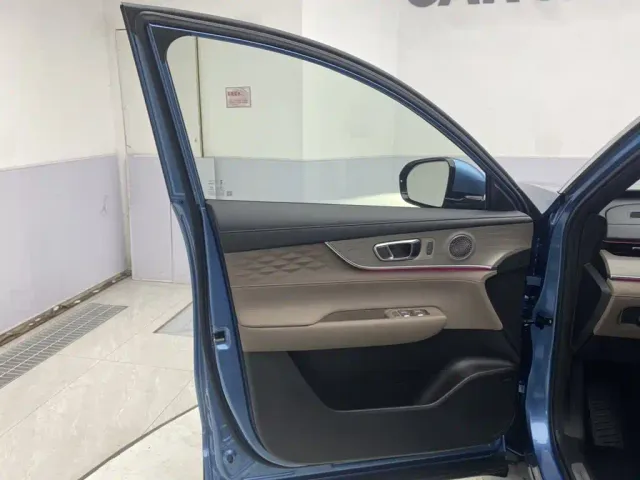 Chery Tiggo 8 PLUS C-DM — Фото автомобиля 14
