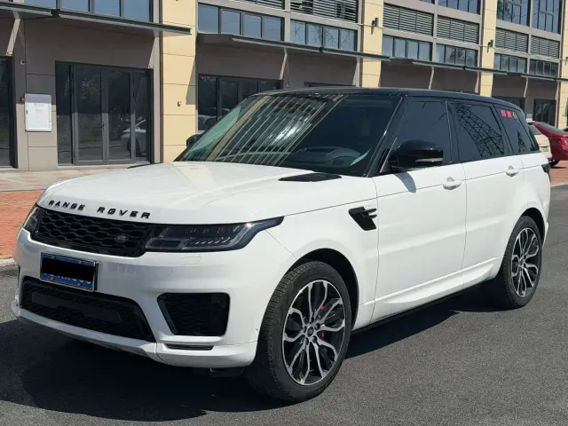 Фотография автомобиля — Land Rover Range Rover Sport