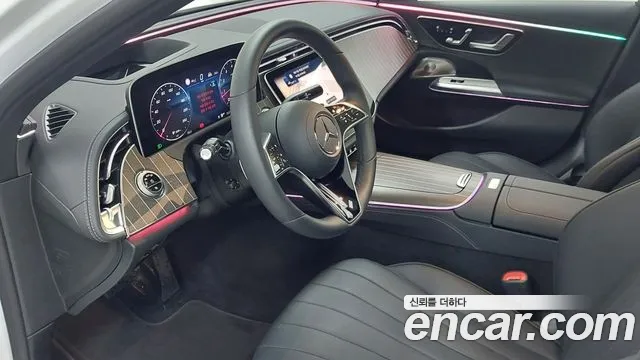 Mercedes-Benz E-Class W214 — Фото автомобиля 9