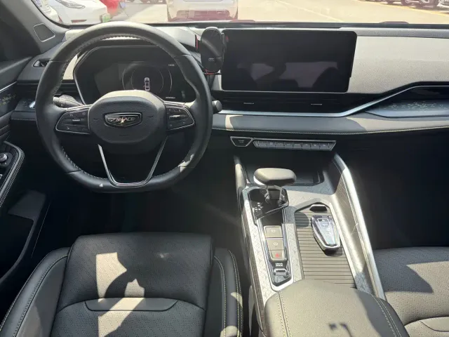Geely Xingrui — Фото автомобиля 7