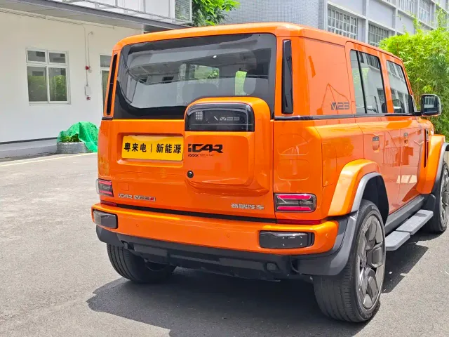 iCAR V23 — Фото автомобиля 8