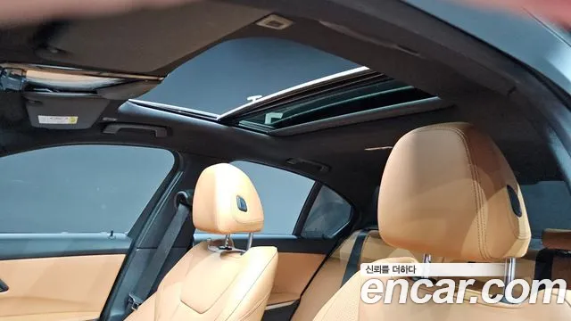 BMW 3-Series 3 серия (G20) 320i M Sport — Фото автомобиля 15