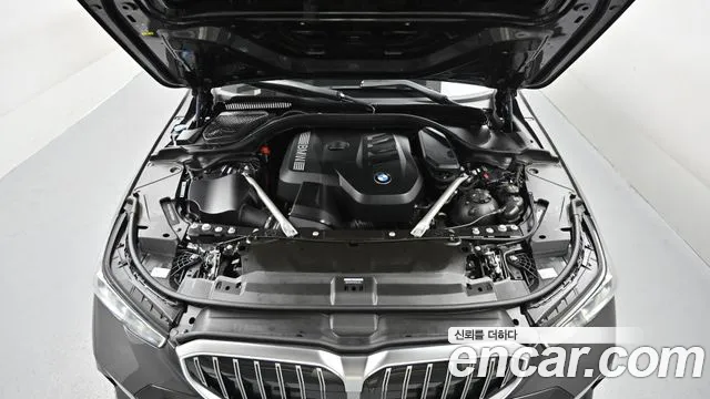 BMW 5 Series G60 — Фото автомобиля 8