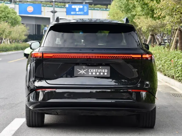 Xpeng G9 — Фото автомобиля 5