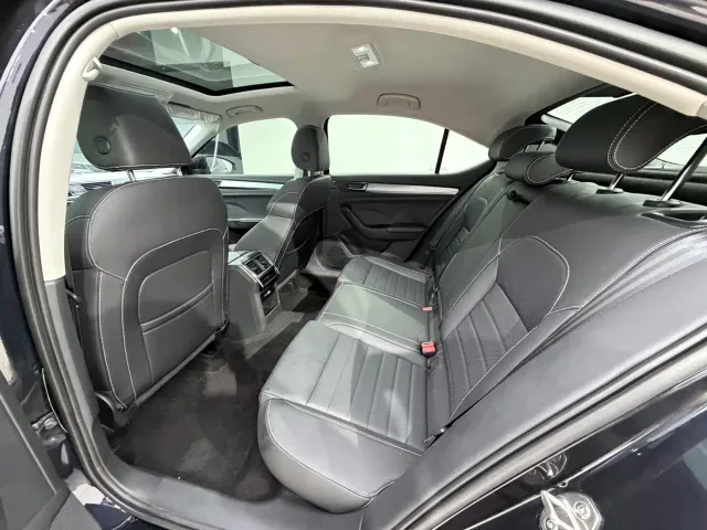 Skoda Superb — Фото автомобиля 8