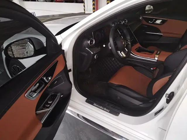 Mercedes-Benz C-Class — Фото автомобиля 18