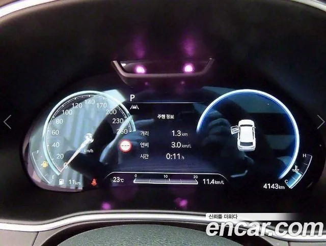 Genesis GV80 — Фото автомобиля 9