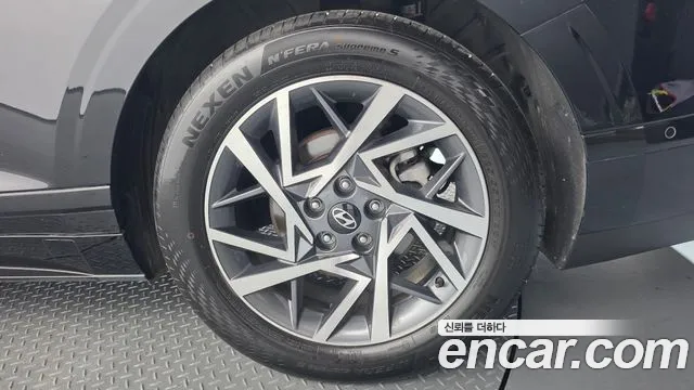 Hyundai Grandeur GN7 — Фото автомобиля 5