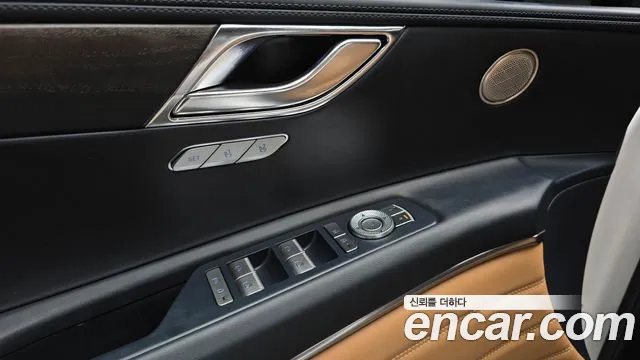 Genesis GV80 2.5T Бензин AWD — Фото автомобиля 17