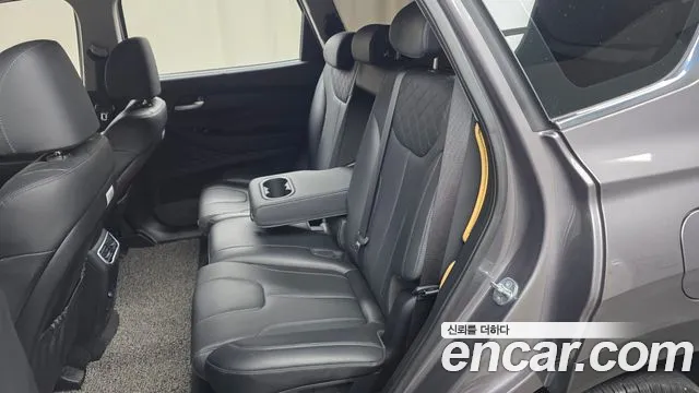 Hyundai Santafe Новый Santa Fe — Фото автомобиля 13
