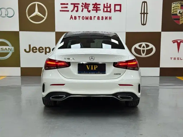 Mercedes-Benz A-Class — Фото автомобиля 5